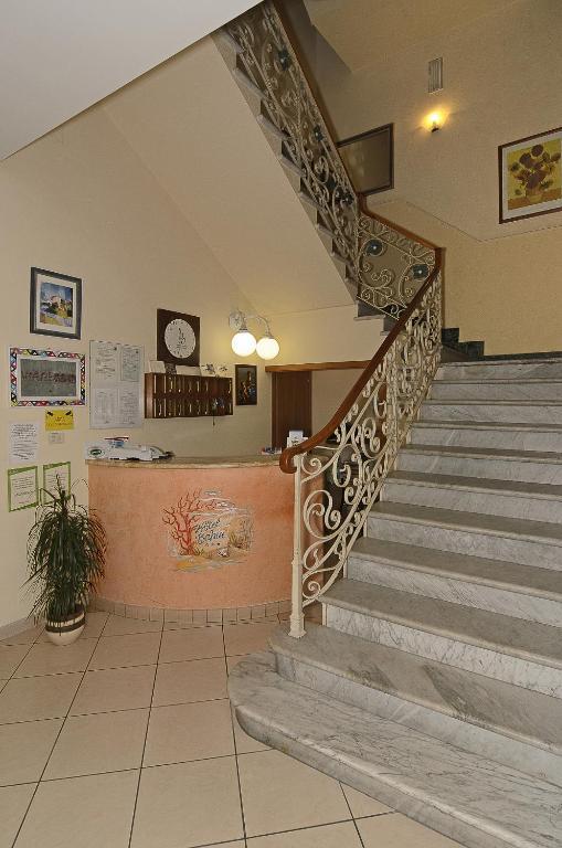Hotel Bahia Виареджо Экстерьер фото